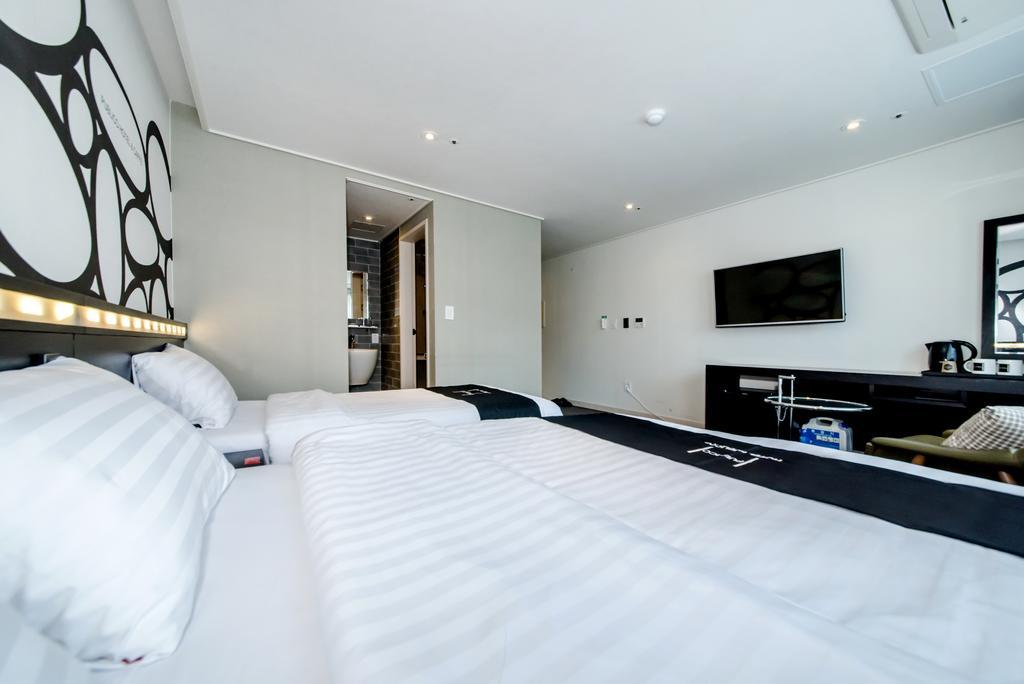 Publico Hotel Seogwipo Extérieur photo
